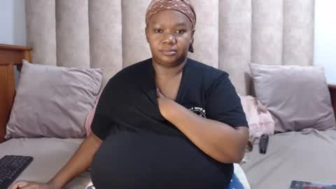 Snapshot of xxxgiantboobs chatting on 02.20.25 xxxgiantboobs online show from 02.20.25