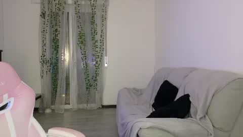 Snapshot of xxxhoneyxx chatting on 07.02.26 Onlyfanz online show from 07.02.26