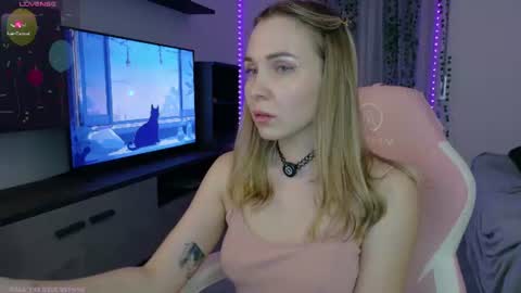 Snapshot of xxxhoneyxx chatting on 07.28.26 Onlyfanz online show from 07.28.26