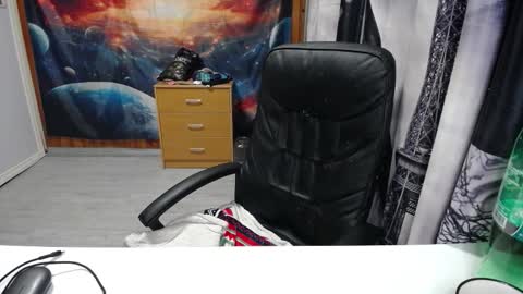 Lana online show from 10.14.25