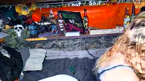 XXXQueenMandyDickenz online show from 11.15.25