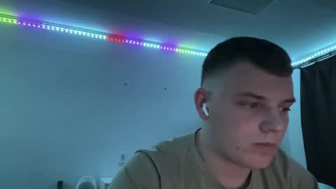 Leo online show from 04.21.26