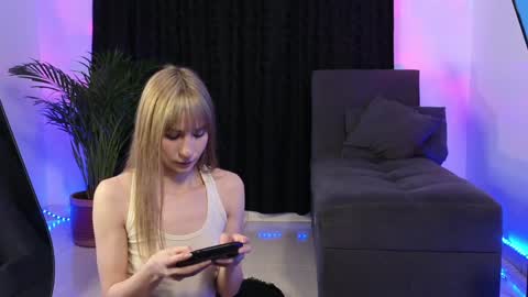 July and Fer online show from 12.28.24