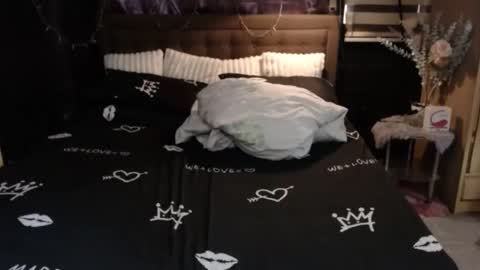 Snapshot of xyourtastyprincess chatting on 02.28.26 Angela online show from 02.28.26