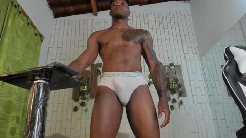 yacksson_lawrence online show from 02.05.25