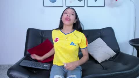 yake  elizabeth online show from 06.27.26