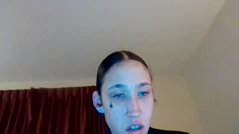 YallFav0rit3couple online show from 04.02.26