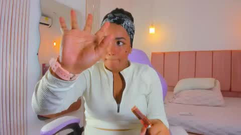 Naomi online show from 01.12.26