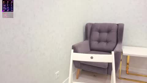 Yana  online show from 11.07.25