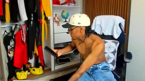 yandi_hot online show from 02.05.26