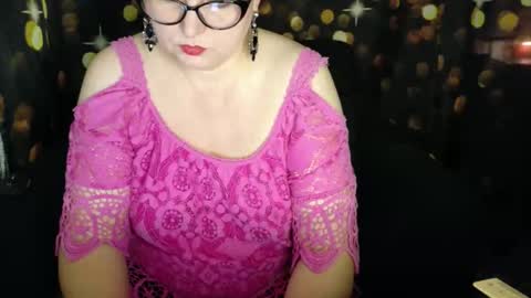 Anika online show from 12.20.25