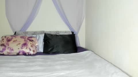 Yasmina online show from 09.24.25