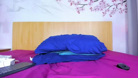 Snapshot of yasminn_scott chatting on 01.18.25 Yasminn Scott online show from 01.18.25