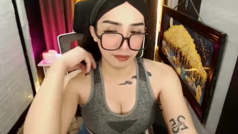 yassiered online show from 12.23.25