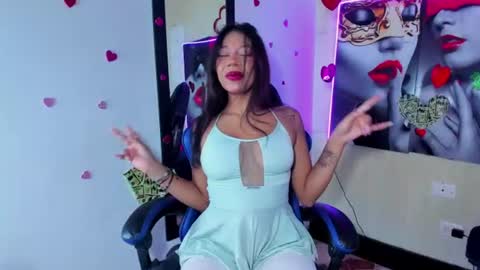 YAYA online show from 07.10.26