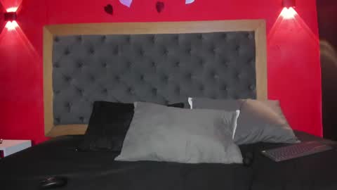 YAYA online show from 04.16.26