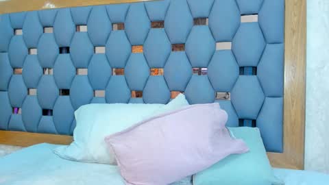 yayi derek  online show from 01.08.26