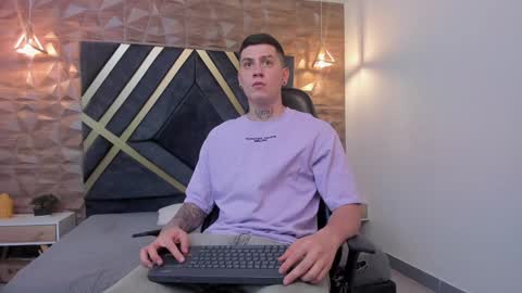 YEIKO ROMERO online show from 02.03.25