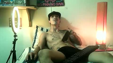 yeisoncastellanos1999 online show from 04.23.26