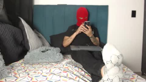 yeisongomezz online show from 09.27.25