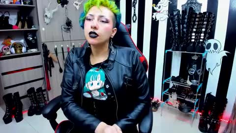 Yelena online show from 12.20.24