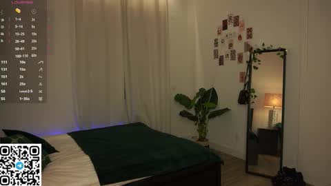 Kiki online show from 11.20.25