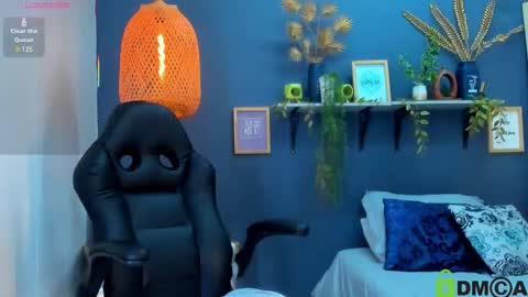 yessika_parker online show from 10.18.25