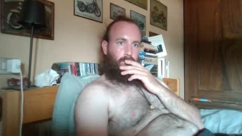 Snapshot of yeti_92 chatting on 06.27.26 yeti_92 online show from 06.27.26
