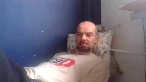 Snapshot of yewloo chatting on 02.28.25 yewloo online show from 02.28.25