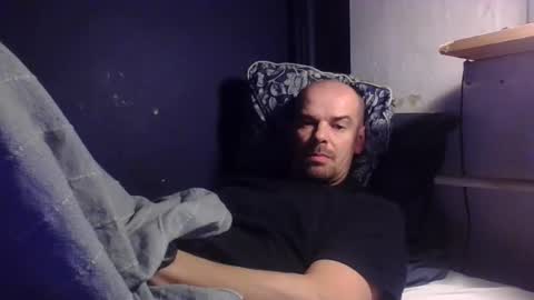 Snapshot of yewloo chatting on 10.01.25 yewloo online show from 10.01.25