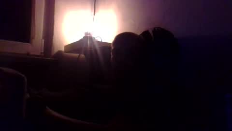 Snapshot of yewloo chatting on 11.18.25 yewloo online show from 11.18.25