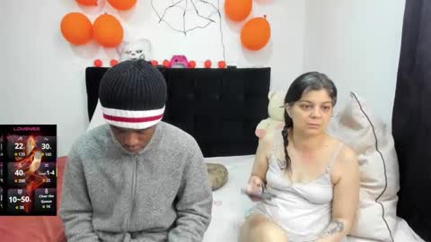 yinyyanghot online show from 10.31.25