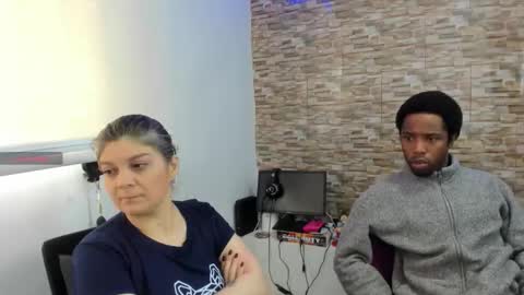 yinyyanghot online show from 11.29.25