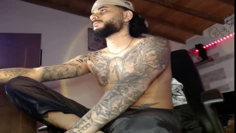 Snapshot of yio__cohen chatting on 12.06.24 yio cohen online show from 12.06.24