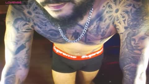 Snapshot of yio__cohen chatting on 03.11.25 yio cohen online show from 03.11.25