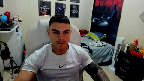 yker online show from 08.06.26