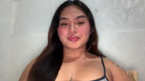 Snapshot of yllanahard chatting on 02.08.26 yllana love online show from 02.08.26