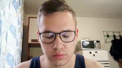 Yminoske online show from 11.21.25