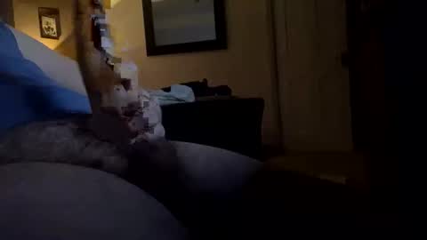 Snapshot of ynnadynnad chatting on 12.19.25 ynnadynnad online show from 12.19.25