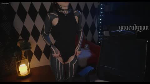 ynnenbrynn online show from 04.17.26