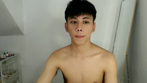 Snapshot of ynotyu chatting on 02.06.26 ynotyu online show from 02.06.26