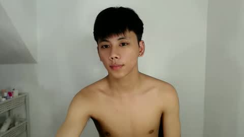 Snapshot of ynotyu chatting on 02.07.26 ynotyu online show from 02.07.26