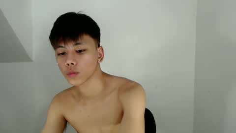 Snapshot of ynotyu chatting on 03.15.26 ynotyu online show from 03.15.26