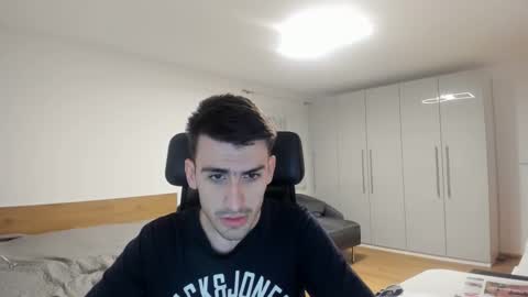 Snapshot of yoda130305 chatting on 02.18.26 yoda130305 online show from 02.18.26