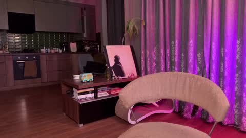 Max online show from 12.11.24