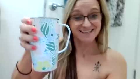yogabuttttttt online show from 07.10.26