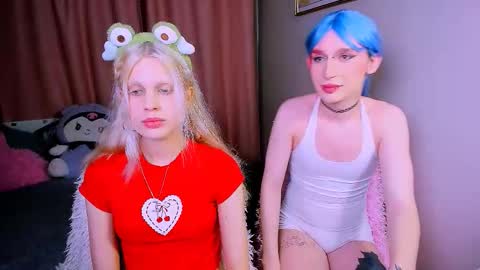 Mikaella - Mika online show from 01.11.26