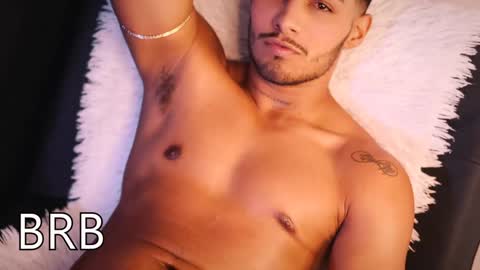 Yoi Olimpo online show from 12.05.24