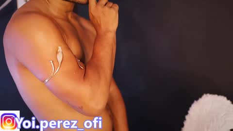 Yoi Olimpo online show from 01.14.25