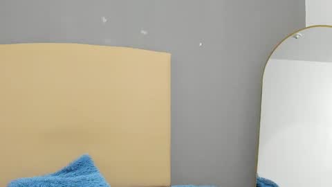 Yoi Olimpo online show from 02.06.25